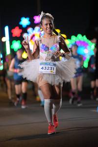 BIB: 43231
                            <button type="button" onclick="openModal(14007314)" class="btn btn-primary btn-sm float-right btn-popup" data-toggle="modal" data-target=".modal-high-quality">
                        <i class="fas fa-shopping-cart"></i> Add to Cart
                    </button>
                                            <button type="button" onclick="isThisMe(14007314, true)" class="btn btn-success btn-sm float-right btn-popup btn-isme hidden" data-toggle="tooltip" data-placement="bottom" title="นี่คือรูปของคุณใช่ไหม คลิกที่นี่เพื่อเอาเข้าอัลบั้ม">
                        <i class="fas fa-plus"></i> Add to album
                    </button>
                    <button type="button" onclick="isThisMe(14007314, false)" class="btn btn-warning btn-sm float-right btn-popup btn-isnotme hidden">
                        <i class="fas fa-ban"></i> Remove from album
                    </button>