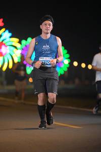 BIB: 220
                            <button type="button" onclick="openModal(14026104)" class="btn btn-primary btn-sm float-right btn-popup" data-toggle="modal" data-target=".modal-high-quality">
                        <i class="fas fa-shopping-cart"></i> Add to Cart
                    </button>
                                            <button type="button" onclick="isThisMe(14026104, true)" class="btn btn-success btn-sm float-right btn-popup btn-isme hidden" data-toggle="tooltip" data-placement="bottom" title="นี่คือรูปของคุณใช่ไหม คลิกที่นี่เพื่อเอาเข้าอัลบั้ม">
                        <i class="fas fa-plus"></i> Add to album
                    </button>
                    <button type="button" onclick="isThisMe(14026104, false)" class="btn btn-warning btn-sm float-right btn-popup btn-isnotme hidden">
                        <i class="fas fa-ban"></i> Remove from album
                    </button>