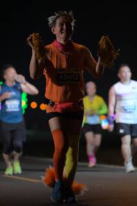 BIB: 40412
                            <button type="button" onclick="openModal(14017011)" class="btn btn-primary btn-sm float-right btn-popup" data-toggle="modal" data-target=".modal-high-quality">
                        <i class="fas fa-shopping-cart"></i> Add to Cart
                    </button>
                                            <button type="button" onclick="isThisMe(14017011, true)" class="btn btn-success btn-sm float-right btn-popup btn-isme hidden" data-toggle="tooltip" data-placement="bottom" title="นี่คือรูปของคุณใช่ไหม คลิกที่นี่เพื่อเอาเข้าอัลบั้ม">
                        <i class="fas fa-plus"></i> Add to album
                    </button>
                    <button type="button" onclick="isThisMe(14017011, false)" class="btn btn-warning btn-sm float-right btn-popup btn-isnotme hidden">
                        <i class="fas fa-ban"></i> Remove from album
                    </button>