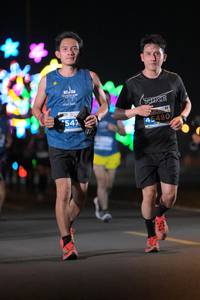 BIB: 542, 45480
                            <button type="button" onclick="openModal(13970815)" class="btn btn-primary btn-sm float-right btn-popup" data-toggle="modal" data-target=".modal-high-quality">
                        <i class="fas fa-shopping-cart"></i> Add to Cart
                    </button>
                                            <button type="button" onclick="isThisMe(13970815, true)" class="btn btn-success btn-sm float-right btn-popup btn-isme hidden" data-toggle="tooltip" data-placement="bottom" title="นี่คือรูปของคุณใช่ไหม คลิกที่นี่เพื่อเอาเข้าอัลบั้ม">
                        <i class="fas fa-plus"></i> Add to album
                    </button>
                    <button type="button" onclick="isThisMe(13970815, false)" class="btn btn-warning btn-sm float-right btn-popup btn-isnotme hidden">
                        <i class="fas fa-ban"></i> Remove from album
                    </button>