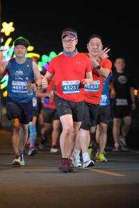 BIB: 46854, 45257, 0855, 177
                            <button type="button" onclick="openModal(13967623)" class="btn btn-primary btn-sm float-right btn-popup" data-toggle="modal" data-target=".modal-high-quality">
                        <i class="fas fa-shopping-cart"></i> Add to Cart
                    </button>
                                            <button type="button" onclick="isThisMe(13967623, true)" class="btn btn-success btn-sm float-right btn-popup btn-isme hidden" data-toggle="tooltip" data-placement="bottom" title="นี่คือรูปของคุณใช่ไหม คลิกที่นี่เพื่อเอาเข้าอัลบั้ม">
                        <i class="fas fa-plus"></i> Add to album
                    </button>
                    <button type="button" onclick="isThisMe(13967623, false)" class="btn btn-warning btn-sm float-right btn-popup btn-isnotme hidden">
                        <i class="fas fa-ban"></i> Remove from album
                    </button>