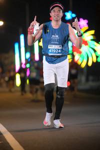 BIB: 41924
                            <button type="button" onclick="openModal(13986526)" class="btn btn-primary btn-sm float-right btn-popup" data-toggle="modal" data-target=".modal-high-quality">
                        <i class="fas fa-shopping-cart"></i> Add to Cart
                    </button>
                                            <button type="button" onclick="isThisMe(13986526, true)" class="btn btn-success btn-sm float-right btn-popup btn-isme hidden" data-toggle="tooltip" data-placement="bottom" title="นี่คือรูปของคุณใช่ไหม คลิกที่นี่เพื่อเอาเข้าอัลบั้ม">
                        <i class="fas fa-plus"></i> Add to album
                    </button>
                    <button type="button" onclick="isThisMe(13986526, false)" class="btn btn-warning btn-sm float-right btn-popup btn-isnotme hidden">
                        <i class="fas fa-ban"></i> Remove from album
                    </button>