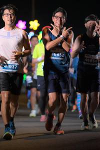 BIB: 46852, 46854, 41937
                            <button type="button" onclick="openModal(13967977)" class="btn btn-primary btn-sm float-right btn-popup" data-toggle="modal" data-target=".modal-high-quality">
                        <i class="fas fa-shopping-cart"></i> Add to Cart
                    </button>
                                            <button type="button" onclick="isThisMe(13967977, true)" class="btn btn-success btn-sm float-right btn-popup btn-isme hidden" data-toggle="tooltip" data-placement="bottom" title="นี่คือรูปของคุณใช่ไหม คลิกที่นี่เพื่อเอาเข้าอัลบั้ม">
                        <i class="fas fa-plus"></i> Add to album
                    </button>
                    <button type="button" onclick="isThisMe(13967977, false)" class="btn btn-warning btn-sm float-right btn-popup btn-isnotme hidden">
                        <i class="fas fa-ban"></i> Remove from album
                    </button>