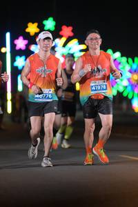 BIB: 41978, 0776
                            <button type="button" onclick="openModal(13992459)" class="btn btn-primary btn-sm float-right btn-popup" data-toggle="modal" data-target=".modal-high-quality">
                        <i class="fas fa-shopping-cart"></i> Add to Cart
                    </button>
                                            <button type="button" onclick="isThisMe(13992459, true)" class="btn btn-success btn-sm float-right btn-popup btn-isme hidden" data-toggle="tooltip" data-placement="bottom" title="นี่คือรูปของคุณใช่ไหม คลิกที่นี่เพื่อเอาเข้าอัลบั้ม">
                        <i class="fas fa-plus"></i> Add to album
                    </button>
                    <button type="button" onclick="isThisMe(13992459, false)" class="btn btn-warning btn-sm float-right btn-popup btn-isnotme hidden">
                        <i class="fas fa-ban"></i> Remove from album
                    </button>