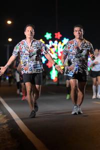 BIB: 4199
                            <button type="button" onclick="openModal(13986012)" class="btn btn-primary btn-sm float-right btn-popup" data-toggle="modal" data-target=".modal-high-quality">
                        <i class="fas fa-shopping-cart"></i> Add to Cart
                    </button>
                                            <button type="button" onclick="isThisMe(13986012, true)" class="btn btn-success btn-sm float-right btn-popup btn-isme hidden" data-toggle="tooltip" data-placement="bottom" title="นี่คือรูปของคุณใช่ไหม คลิกที่นี่เพื่อเอาเข้าอัลบั้ม">
                        <i class="fas fa-plus"></i> Add to album
                    </button>
                    <button type="button" onclick="isThisMe(13986012, false)" class="btn btn-warning btn-sm float-right btn-popup btn-isnotme hidden">
                        <i class="fas fa-ban"></i> Remove from album
                    </button>