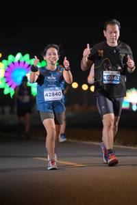 BIB: 0362, 42840
                            <button type="button" onclick="openModal(13973200)" class="btn btn-primary btn-sm float-right btn-popup" data-toggle="modal" data-target=".modal-high-quality">
                        <i class="fas fa-shopping-cart"></i> Add to Cart
                    </button>
                                            <button type="button" onclick="isThisMe(13973200, true)" class="btn btn-success btn-sm float-right btn-popup btn-isme hidden" data-toggle="tooltip" data-placement="bottom" title="นี่คือรูปของคุณใช่ไหม คลิกที่นี่เพื่อเอาเข้าอัลบั้ม">
                        <i class="fas fa-plus"></i> Add to album
                    </button>
                    <button type="button" onclick="isThisMe(13973200, false)" class="btn btn-warning btn-sm float-right btn-popup btn-isnotme hidden">
                        <i class="fas fa-ban"></i> Remove from album
                    </button>