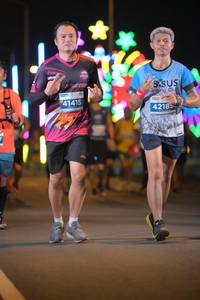 BIB: 41415, 42185
                            <button type="button" onclick="openModal(13979747)" class="btn btn-primary btn-sm float-right btn-popup" data-toggle="modal" data-target=".modal-high-quality">
                        <i class="fas fa-shopping-cart"></i> Add to Cart
                    </button>
                                            <button type="button" onclick="isThisMe(13979747, true)" class="btn btn-success btn-sm float-right btn-popup btn-isme hidden" data-toggle="tooltip" data-placement="bottom" title="นี่คือรูปของคุณใช่ไหม คลิกที่นี่เพื่อเอาเข้าอัลบั้ม">
                        <i class="fas fa-plus"></i> Add to album
                    </button>
                    <button type="button" onclick="isThisMe(13979747, false)" class="btn btn-warning btn-sm float-right btn-popup btn-isnotme hidden">
                        <i class="fas fa-ban"></i> Remove from album
                    </button>