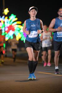 BIB: 4250, 472
                            <button type="button" onclick="openModal(13981685)" class="btn btn-primary btn-sm float-right btn-popup" data-toggle="modal" data-target=".modal-high-quality">
                        <i class="fas fa-shopping-cart"></i> Add to Cart
                    </button>
                                            <button type="button" onclick="isThisMe(13981685, true)" class="btn btn-success btn-sm float-right btn-popup btn-isme hidden" data-toggle="tooltip" data-placement="bottom" title="นี่คือรูปของคุณใช่ไหม คลิกที่นี่เพื่อเอาเข้าอัลบั้ม">
                        <i class="fas fa-plus"></i> Add to album
                    </button>
                    <button type="button" onclick="isThisMe(13981685, false)" class="btn btn-warning btn-sm float-right btn-popup btn-isnotme hidden">
                        <i class="fas fa-ban"></i> Remove from album
                    </button>