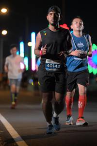 BIB: 40142
                            <button type="button" onclick="openModal(13980159)" class="btn btn-primary btn-sm float-right btn-popup" data-toggle="modal" data-target=".modal-high-quality">
                        <i class="fas fa-shopping-cart"></i> Add to Cart
                    </button>
                                            <button type="button" onclick="isThisMe(13980159, true)" class="btn btn-success btn-sm float-right btn-popup btn-isme hidden" data-toggle="tooltip" data-placement="bottom" title="นี่คือรูปของคุณใช่ไหม คลิกที่นี่เพื่อเอาเข้าอัลบั้ม">
                        <i class="fas fa-plus"></i> Add to album
                    </button>
                    <button type="button" onclick="isThisMe(13980159, false)" class="btn btn-warning btn-sm float-right btn-popup btn-isnotme hidden">
                        <i class="fas fa-ban"></i> Remove from album
                    </button>