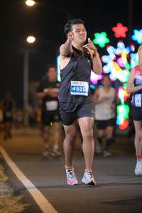 BIB: 4585
                            <button type="button" onclick="openModal(13920550)" class="btn btn-primary btn-sm float-right btn-popup" data-toggle="modal" data-target=".modal-high-quality">
                        <i class="fas fa-shopping-cart"></i> Add to Cart
                    </button>
                                            <button type="button" onclick="isThisMe(13920550, true)" class="btn btn-success btn-sm float-right btn-popup btn-isme hidden" data-toggle="tooltip" data-placement="bottom" title="นี่คือรูปของคุณใช่ไหม คลิกที่นี่เพื่อเอาเข้าอัลบั้ม">
                        <i class="fas fa-plus"></i> Add to album
                    </button>
                    <button type="button" onclick="isThisMe(13920550, false)" class="btn btn-warning btn-sm float-right btn-popup btn-isnotme hidden">
                        <i class="fas fa-ban"></i> Remove from album
                    </button>