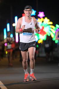 BIB: 46660
                            <button type="button" onclick="openModal(13921665)" class="btn btn-primary btn-sm float-right btn-popup" data-toggle="modal" data-target=".modal-high-quality">
                        <i class="fas fa-shopping-cart"></i> Add to Cart
                    </button>
                                            <button type="button" onclick="isThisMe(13921665, true)" class="btn btn-success btn-sm float-right btn-popup btn-isme hidden" data-toggle="tooltip" data-placement="bottom" title="นี่คือรูปของคุณใช่ไหม คลิกที่นี่เพื่อเอาเข้าอัลบั้ม">
                        <i class="fas fa-plus"></i> Add to album
                    </button>
                    <button type="button" onclick="isThisMe(13921665, false)" class="btn btn-warning btn-sm float-right btn-popup btn-isnotme hidden">
                        <i class="fas fa-ban"></i> Remove from album
                    </button>