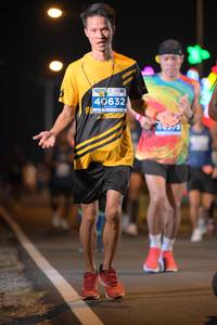 BIB: 40632
                            <button type="button" onclick="openModal(13918779)" class="btn btn-primary btn-sm float-right btn-popup" data-toggle="modal" data-target=".modal-high-quality">
                        <i class="fas fa-shopping-cart"></i> Add to Cart
                    </button>
                                            <button type="button" onclick="isThisMe(13918779, true)" class="btn btn-success btn-sm float-right btn-popup btn-isme hidden" data-toggle="tooltip" data-placement="bottom" title="นี่คือรูปของคุณใช่ไหม คลิกที่นี่เพื่อเอาเข้าอัลบั้ม">
                        <i class="fas fa-plus"></i> Add to album
                    </button>
                    <button type="button" onclick="isThisMe(13918779, false)" class="btn btn-warning btn-sm float-right btn-popup btn-isnotme hidden">
                        <i class="fas fa-ban"></i> Remove from album
                    </button>