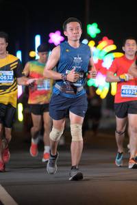 BIB: 0632, 45925
                            <button type="button" onclick="openModal(13918675)" class="btn btn-primary btn-sm float-right btn-popup" data-toggle="modal" data-target=".modal-high-quality">
                        <i class="fas fa-shopping-cart"></i> Add to Cart
                    </button>
                                            <button type="button" onclick="isThisMe(13918675, true)" class="btn btn-success btn-sm float-right btn-popup btn-isme hidden" data-toggle="tooltip" data-placement="bottom" title="นี่คือรูปของคุณใช่ไหม คลิกที่นี่เพื่อเอาเข้าอัลบั้ม">
                        <i class="fas fa-plus"></i> Add to album
                    </button>
                    <button type="button" onclick="isThisMe(13918675, false)" class="btn btn-warning btn-sm float-right btn-popup btn-isnotme hidden">
                        <i class="fas fa-ban"></i> Remove from album
                    </button>