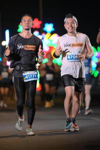 BIB: 4706, 41771
                            <button type="button" onclick="openModal(13914006)" class="btn btn-primary btn-sm float-right btn-popup" data-toggle="modal" data-target=".modal-high-quality">
                        <i class="fas fa-shopping-cart"></i> Add to Cart
                    </button>
                                            <button type="button" onclick="isThisMe(13914006, true)" class="btn btn-success btn-sm float-right btn-popup btn-isme hidden" data-toggle="tooltip" data-placement="bottom" title="นี่คือรูปของคุณใช่ไหม คลิกที่นี่เพื่อเอาเข้าอัลบั้ม">
                        <i class="fas fa-plus"></i> Add to album
                    </button>
                    <button type="button" onclick="isThisMe(13914006, false)" class="btn btn-warning btn-sm float-right btn-popup btn-isnotme hidden">
                        <i class="fas fa-ban"></i> Remove from album
                    </button>