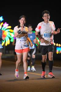 BIB: 41569, 43106
                            <button type="button" onclick="openModal(13928195)" class="btn btn-primary btn-sm float-right btn-popup" data-toggle="modal" data-target=".modal-high-quality">
                        <i class="fas fa-shopping-cart"></i> Add to Cart
                    </button>
                                            <button type="button" onclick="isThisMe(13928195, true)" class="btn btn-success btn-sm float-right btn-popup btn-isme hidden" data-toggle="tooltip" data-placement="bottom" title="นี่คือรูปของคุณใช่ไหม คลิกที่นี่เพื่อเอาเข้าอัลบั้ม">
                        <i class="fas fa-plus"></i> Add to album
                    </button>
                    <button type="button" onclick="isThisMe(13928195, false)" class="btn btn-warning btn-sm float-right btn-popup btn-isnotme hidden">
                        <i class="fas fa-ban"></i> Remove from album
                    </button>