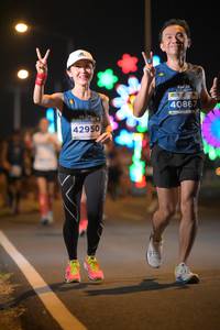 BIB: 40867, 42950
                            <button type="button" onclick="openModal(13899726)" class="btn btn-primary btn-sm float-right btn-popup" data-toggle="modal" data-target=".modal-high-quality">
                        <i class="fas fa-shopping-cart"></i> Add to Cart
                    </button>
                                            <button type="button" onclick="isThisMe(13899726, true)" class="btn btn-success btn-sm float-right btn-popup btn-isme hidden" data-toggle="tooltip" data-placement="bottom" title="นี่คือรูปของคุณใช่ไหม คลิกที่นี่เพื่อเอาเข้าอัลบั้ม">
                        <i class="fas fa-plus"></i> Add to album
                    </button>
                    <button type="button" onclick="isThisMe(13899726, false)" class="btn btn-warning btn-sm float-right btn-popup btn-isnotme hidden">
                        <i class="fas fa-ban"></i> Remove from album
                    </button>