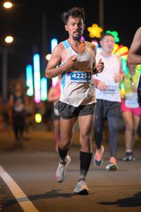 BIB: 42252
                            <button type="button" onclick="openModal(13934983)" class="btn btn-primary btn-sm float-right btn-popup" data-toggle="modal" data-target=".modal-high-quality">
                        <i class="fas fa-shopping-cart"></i> Add to Cart
                    </button>
                                            <button type="button" onclick="isThisMe(13934983, true)" class="btn btn-success btn-sm float-right btn-popup btn-isme hidden" data-toggle="tooltip" data-placement="bottom" title="นี่คือรูปของคุณใช่ไหม คลิกที่นี่เพื่อเอาเข้าอัลบั้ม">
                        <i class="fas fa-plus"></i> Add to album
                    </button>
                    <button type="button" onclick="isThisMe(13934983, false)" class="btn btn-warning btn-sm float-right btn-popup btn-isnotme hidden">
                        <i class="fas fa-ban"></i> Remove from album
                    </button>