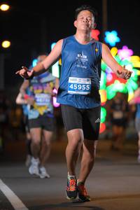 BIB: 45955
                            <button type="button" onclick="openModal(13912037)" class="btn btn-primary btn-sm float-right btn-popup" data-toggle="modal" data-target=".modal-high-quality">
                        <i class="fas fa-shopping-cart"></i> Add to Cart
                    </button>
                                            <button type="button" onclick="isThisMe(13912037, true)" class="btn btn-success btn-sm float-right btn-popup btn-isme hidden" data-toggle="tooltip" data-placement="bottom" title="นี่คือรูปของคุณใช่ไหม คลิกที่นี่เพื่อเอาเข้าอัลบั้ม">
                        <i class="fas fa-plus"></i> Add to album
                    </button>
                    <button type="button" onclick="isThisMe(13912037, false)" class="btn btn-warning btn-sm float-right btn-popup btn-isnotme hidden">
                        <i class="fas fa-ban"></i> Remove from album
                    </button>