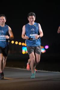 BIB: 0835, 423
                            <button type="button" onclick="openModal(13920047)" class="btn btn-primary btn-sm float-right btn-popup" data-toggle="modal" data-target=".modal-high-quality">
                        <i class="fas fa-shopping-cart"></i> Add to Cart
                    </button>
                                            <button type="button" onclick="isThisMe(13920047, true)" class="btn btn-success btn-sm float-right btn-popup btn-isme hidden" data-toggle="tooltip" data-placement="bottom" title="นี่คือรูปของคุณใช่ไหม คลิกที่นี่เพื่อเอาเข้าอัลบั้ม">
                        <i class="fas fa-plus"></i> Add to album
                    </button>
                    <button type="button" onclick="isThisMe(13920047, false)" class="btn btn-warning btn-sm float-right btn-popup btn-isnotme hidden">
                        <i class="fas fa-ban"></i> Remove from album
                    </button>