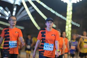 BIB: 47741, 45912
                            <button type="button" onclick="openModal(14661171)" class="btn btn-primary btn-sm float-right btn-popup" data-toggle="modal" data-target=".modal-high-quality">
                        <i class="fas fa-shopping-cart"></i> Add to Cart
                    </button>
                                            <button type="button" onclick="isThisMe(14661171, true)" class="btn btn-success btn-sm float-right btn-popup btn-isme hidden" data-toggle="tooltip" data-placement="bottom" title="นี่คือรูปของคุณใช่ไหม คลิกที่นี่เพื่อเอาเข้าอัลบั้ม">
                        <i class="fas fa-plus"></i> Add to album
                    </button>
                    <button type="button" onclick="isThisMe(14661171, false)" class="btn btn-warning btn-sm float-right btn-popup btn-isnotme hidden">
                        <i class="fas fa-ban"></i> Remove from album
                    </button>