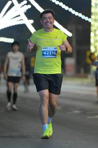 BIB: 42316
                            <button type="button" onclick="openModal(14703081)" class="btn btn-primary btn-sm float-right btn-popup" data-toggle="modal" data-target=".modal-high-quality">
                        <i class="fas fa-shopping-cart"></i> Add to Cart
                    </button>
                                            <button type="button" onclick="isThisMe(14703081, true)" class="btn btn-success btn-sm float-right btn-popup btn-isme hidden" data-toggle="tooltip" data-placement="bottom" title="นี่คือรูปของคุณใช่ไหม คลิกที่นี่เพื่อเอาเข้าอัลบั้ม">
                        <i class="fas fa-plus"></i> Add to album
                    </button>
                    <button type="button" onclick="isThisMe(14703081, false)" class="btn btn-warning btn-sm float-right btn-popup btn-isnotme hidden">
                        <i class="fas fa-ban"></i> Remove from album
                    </button>
