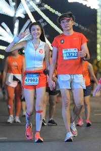 BIB: 46792, 47982
                            <button type="button" onclick="openModal(14659142)" class="btn btn-primary btn-sm float-right btn-popup" data-toggle="modal" data-target=".modal-high-quality">
                        <i class="fas fa-shopping-cart"></i> Add to Cart
                    </button>
                                            <button type="button" onclick="isThisMe(14659142, true)" class="btn btn-success btn-sm float-right btn-popup btn-isme hidden" data-toggle="tooltip" data-placement="bottom" title="นี่คือรูปของคุณใช่ไหม คลิกที่นี่เพื่อเอาเข้าอัลบั้ม">
                        <i class="fas fa-plus"></i> Add to album
                    </button>
                    <button type="button" onclick="isThisMe(14659142, false)" class="btn btn-warning btn-sm float-right btn-popup btn-isnotme hidden">
                        <i class="fas fa-ban"></i> Remove from album
                    </button>