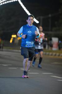 BIB: 40102
                            <button type="button" onclick="openModal(14672567)" class="btn btn-primary btn-sm float-right btn-popup" data-toggle="modal" data-target=".modal-high-quality">
                        <i class="fas fa-shopping-cart"></i> Add to Cart
                    </button>
                                            <button type="button" onclick="isThisMe(14672567, true)" class="btn btn-success btn-sm float-right btn-popup btn-isme hidden" data-toggle="tooltip" data-placement="bottom" title="นี่คือรูปของคุณใช่ไหม คลิกที่นี่เพื่อเอาเข้าอัลบั้ม">
                        <i class="fas fa-plus"></i> Add to album
                    </button>
                    <button type="button" onclick="isThisMe(14672567, false)" class="btn btn-warning btn-sm float-right btn-popup btn-isnotme hidden">
                        <i class="fas fa-ban"></i> Remove from album
                    </button>