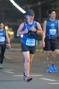 BIB: 46702, 42952
                            <button type="button" onclick="openModal(14656872)" class="btn btn-primary btn-sm float-right btn-popup" data-toggle="modal" data-target=".modal-high-quality">
                        <i class="fas fa-shopping-cart"></i> Add to Cart
                    </button>
                                            <button type="button" onclick="isThisMe(14656872, true)" class="btn btn-success btn-sm float-right btn-popup btn-isme hidden" data-toggle="tooltip" data-placement="bottom" title="นี่คือรูปของคุณใช่ไหม คลิกที่นี่เพื่อเอาเข้าอัลบั้ม">
                        <i class="fas fa-plus"></i> Add to album
                    </button>
                    <button type="button" onclick="isThisMe(14656872, false)" class="btn btn-warning btn-sm float-right btn-popup btn-isnotme hidden">
                        <i class="fas fa-ban"></i> Remove from album
                    </button>