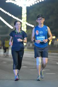 BIB: 42047
                            <button type="button" onclick="openModal(14698358)" class="btn btn-primary btn-sm float-right btn-popup" data-toggle="modal" data-target=".modal-high-quality">
                        <i class="fas fa-shopping-cart"></i> Add to Cart
                    </button>
                                            <button type="button" onclick="isThisMe(14698358, true)" class="btn btn-success btn-sm float-right btn-popup btn-isme hidden" data-toggle="tooltip" data-placement="bottom" title="นี่คือรูปของคุณใช่ไหม คลิกที่นี่เพื่อเอาเข้าอัลบั้ม">
                        <i class="fas fa-plus"></i> Add to album
                    </button>
                    <button type="button" onclick="isThisMe(14698358, false)" class="btn btn-warning btn-sm float-right btn-popup btn-isnotme hidden">
                        <i class="fas fa-ban"></i> Remove from album
                    </button>