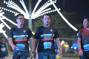 BIB: 46820, 45368, 452
                            <button type="button" onclick="openModal(14694182)" class="btn btn-primary btn-sm float-right btn-popup" data-toggle="modal" data-target=".modal-high-quality">
                        <i class="fas fa-shopping-cart"></i> Add to Cart
                    </button>
                                            <button type="button" onclick="isThisMe(14694182, true)" class="btn btn-success btn-sm float-right btn-popup btn-isme hidden" data-toggle="tooltip" data-placement="bottom" title="นี่คือรูปของคุณใช่ไหม คลิกที่นี่เพื่อเอาเข้าอัลบั้ม">
                        <i class="fas fa-plus"></i> Add to album
                    </button>
                    <button type="button" onclick="isThisMe(14694182, false)" class="btn btn-warning btn-sm float-right btn-popup btn-isnotme hidden">
                        <i class="fas fa-ban"></i> Remove from album
                    </button>