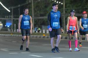 BIB: 42300, 47024, 46485, 415
                            <button type="button" onclick="openModal(14707291)" class="btn btn-primary btn-sm float-right btn-popup" data-toggle="modal" data-target=".modal-high-quality">
                        <i class="fas fa-shopping-cart"></i> Add to Cart
                    </button>
                                            <button type="button" onclick="isThisMe(14707291, true)" class="btn btn-success btn-sm float-right btn-popup btn-isme hidden" data-toggle="tooltip" data-placement="bottom" title="นี่คือรูปของคุณใช่ไหม คลิกที่นี่เพื่อเอาเข้าอัลบั้ม">
                        <i class="fas fa-plus"></i> Add to album
                    </button>
                    <button type="button" onclick="isThisMe(14707291, false)" class="btn btn-warning btn-sm float-right btn-popup btn-isnotme hidden">
                        <i class="fas fa-ban"></i> Remove from album
                    </button>