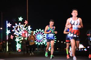 BIB: 1097, 45753
                            <button type="button" onclick="openModal(14633513)" class="btn btn-primary btn-sm float-right btn-popup" data-toggle="modal" data-target=".modal-high-quality">
                        <i class="fas fa-shopping-cart"></i> Add to Cart
                    </button>
                                            <button type="button" onclick="isThisMe(14633513, true)" class="btn btn-success btn-sm float-right btn-popup btn-isme hidden" data-toggle="tooltip" data-placement="bottom" title="นี่คือรูปของคุณใช่ไหม คลิกที่นี่เพื่อเอาเข้าอัลบั้ม">
                        <i class="fas fa-plus"></i> Add to album
                    </button>
                    <button type="button" onclick="isThisMe(14633513, false)" class="btn btn-warning btn-sm float-right btn-popup btn-isnotme hidden">
                        <i class="fas fa-ban"></i> Remove from album
                    </button>