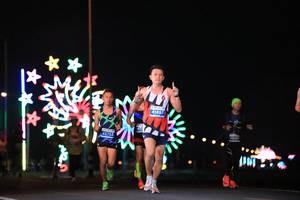 BIB: 1897
                            <button type="button" onclick="openModal(14632401)" class="btn btn-primary btn-sm float-right btn-popup" data-toggle="modal" data-target=".modal-high-quality">
                        <i class="fas fa-shopping-cart"></i> Add to Cart
                    </button>
                                            <button type="button" onclick="isThisMe(14632401, true)" class="btn btn-success btn-sm float-right btn-popup btn-isme hidden" data-toggle="tooltip" data-placement="bottom" title="นี่คือรูปของคุณใช่ไหม คลิกที่นี่เพื่อเอาเข้าอัลบั้ม">
                        <i class="fas fa-plus"></i> Add to album
                    </button>
                    <button type="button" onclick="isThisMe(14632401, false)" class="btn btn-warning btn-sm float-right btn-popup btn-isnotme hidden">
                        <i class="fas fa-ban"></i> Remove from album
                    </button>