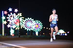 BIB: 40751
                            <button type="button" onclick="openModal(14576736)" class="btn btn-primary btn-sm float-right btn-popup" data-toggle="modal" data-target=".modal-high-quality">
                        <i class="fas fa-shopping-cart"></i> Add to Cart
                    </button>
                                            <button type="button" onclick="isThisMe(14576736, true)" class="btn btn-success btn-sm float-right btn-popup btn-isme hidden" data-toggle="tooltip" data-placement="bottom" title="นี่คือรูปของคุณใช่ไหม คลิกที่นี่เพื่อเอาเข้าอัลบั้ม">
                        <i class="fas fa-plus"></i> Add to album
                    </button>
                    <button type="button" onclick="isThisMe(14576736, false)" class="btn btn-warning btn-sm float-right btn-popup btn-isnotme hidden">
                        <i class="fas fa-ban"></i> Remove from album
                    </button>