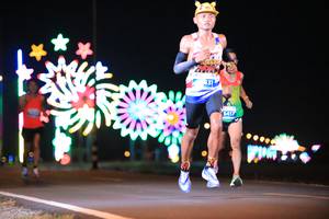 BIB: 6417
                            <button type="button" onclick="openModal(14577040)" class="btn btn-primary btn-sm float-right btn-popup" data-toggle="modal" data-target=".modal-high-quality">
                        <i class="fas fa-shopping-cart"></i> Add to Cart
                    </button>
                                            <button type="button" onclick="isThisMe(14577040, true)" class="btn btn-success btn-sm float-right btn-popup btn-isme hidden" data-toggle="tooltip" data-placement="bottom" title="นี่คือรูปของคุณใช่ไหม คลิกที่นี่เพื่อเอาเข้าอัลบั้ม">
                        <i class="fas fa-plus"></i> Add to album
                    </button>
                    <button type="button" onclick="isThisMe(14577040, false)" class="btn btn-warning btn-sm float-right btn-popup btn-isnotme hidden">
                        <i class="fas fa-ban"></i> Remove from album
                    </button>