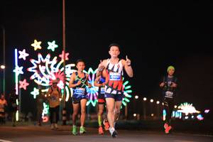 BIB: 897, 0187, 45753
                            <button type="button" onclick="openModal(14633180)" class="btn btn-primary btn-sm float-right btn-popup" data-toggle="modal" data-target=".modal-high-quality">
                        <i class="fas fa-shopping-cart"></i> Add to Cart
                    </button>
                                            <button type="button" onclick="isThisMe(14633180, true)" class="btn btn-success btn-sm float-right btn-popup btn-isme hidden" data-toggle="tooltip" data-placement="bottom" title="นี่คือรูปของคุณใช่ไหม คลิกที่นี่เพื่อเอาเข้าอัลบั้ม">
                        <i class="fas fa-plus"></i> Add to album
                    </button>
                    <button type="button" onclick="isThisMe(14633180, false)" class="btn btn-warning btn-sm float-right btn-popup btn-isnotme hidden">
                        <i class="fas fa-ban"></i> Remove from album
                    </button>