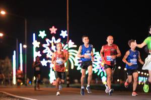 BIB: 4592, 084
                            <button type="button" onclick="openModal(14594966)" class="btn btn-primary btn-sm float-right btn-popup" data-toggle="modal" data-target=".modal-high-quality">
                        <i class="fas fa-shopping-cart"></i> Add to Cart
                    </button>
                                            <button type="button" onclick="isThisMe(14594966, true)" class="btn btn-success btn-sm float-right btn-popup btn-isme hidden" data-toggle="tooltip" data-placement="bottom" title="นี่คือรูปของคุณใช่ไหม คลิกที่นี่เพื่อเอาเข้าอัลบั้ม">
                        <i class="fas fa-plus"></i> Add to album
                    </button>
                    <button type="button" onclick="isThisMe(14594966, false)" class="btn btn-warning btn-sm float-right btn-popup btn-isnotme hidden">
                        <i class="fas fa-ban"></i> Remove from album
                    </button>