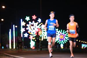 BIB: 40916, 40859
                            <button type="button" onclick="openModal(14590193)" class="btn btn-primary btn-sm float-right btn-popup" data-toggle="modal" data-target=".modal-high-quality">
                        <i class="fas fa-shopping-cart"></i> Add to Cart
                    </button>
                                            <button type="button" onclick="isThisMe(14590193, true)" class="btn btn-success btn-sm float-right btn-popup btn-isme hidden" data-toggle="tooltip" data-placement="bottom" title="นี่คือรูปของคุณใช่ไหม คลิกที่นี่เพื่อเอาเข้าอัลบั้ม">
                        <i class="fas fa-plus"></i> Add to album
                    </button>
                    <button type="button" onclick="isThisMe(14590193, false)" class="btn btn-warning btn-sm float-right btn-popup btn-isnotme hidden">
                        <i class="fas fa-ban"></i> Remove from album
                    </button>