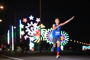 BIB: 41980
                            <button type="button" onclick="openModal(14595552)" class="btn btn-primary btn-sm float-right btn-popup" data-toggle="modal" data-target=".modal-high-quality">
                        <i class="fas fa-shopping-cart"></i> Add to Cart
                    </button>
                                            <button type="button" onclick="isThisMe(14595552, true)" class="btn btn-success btn-sm float-right btn-popup btn-isme hidden" data-toggle="tooltip" data-placement="bottom" title="นี่คือรูปของคุณใช่ไหม คลิกที่นี่เพื่อเอาเข้าอัลบั้ม">
                        <i class="fas fa-plus"></i> Add to album
                    </button>
                    <button type="button" onclick="isThisMe(14595552, false)" class="btn btn-warning btn-sm float-right btn-popup btn-isnotme hidden">
                        <i class="fas fa-ban"></i> Remove from album
                    </button>