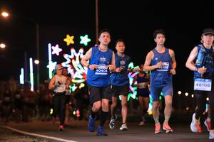 BIB: 0198, 40408, 48108
                            <button type="button" onclick="openModal(14705923)" class="btn btn-primary btn-sm float-right btn-popup" data-toggle="modal" data-target=".modal-high-quality">
                        <i class="fas fa-shopping-cart"></i> Add to Cart
                    </button>
                                            <button type="button" onclick="isThisMe(14705923, true)" class="btn btn-success btn-sm float-right btn-popup btn-isme hidden" data-toggle="tooltip" data-placement="bottom" title="นี่คือรูปของคุณใช่ไหม คลิกที่นี่เพื่อเอาเข้าอัลบั้ม">
                        <i class="fas fa-plus"></i> Add to album
                    </button>
                    <button type="button" onclick="isThisMe(14705923, false)" class="btn btn-warning btn-sm float-right btn-popup btn-isnotme hidden">
                        <i class="fas fa-ban"></i> Remove from album
                    </button>