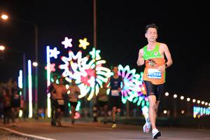 BIB: 0958
                            <button type="button" onclick="openModal(14606448)" class="btn btn-primary btn-sm float-right btn-popup" data-toggle="modal" data-target=".modal-high-quality">
                        <i class="fas fa-shopping-cart"></i> Add to Cart
                    </button>
                                            <button type="button" onclick="isThisMe(14606448, true)" class="btn btn-success btn-sm float-right btn-popup btn-isme hidden" data-toggle="tooltip" data-placement="bottom" title="นี่คือรูปของคุณใช่ไหม คลิกที่นี่เพื่อเอาเข้าอัลบั้ม">
                        <i class="fas fa-plus"></i> Add to album
                    </button>
                    <button type="button" onclick="isThisMe(14606448, false)" class="btn btn-warning btn-sm float-right btn-popup btn-isnotme hidden">
                        <i class="fas fa-ban"></i> Remove from album
                    </button>