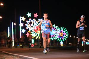 BIB: 3399, 9666
                            <button type="button" onclick="openModal(14663684)" class="btn btn-primary btn-sm float-right btn-popup" data-toggle="modal" data-target=".modal-high-quality">
                        <i class="fas fa-shopping-cart"></i> Add to Cart
                    </button>
                                            <button type="button" onclick="isThisMe(14663684, true)" class="btn btn-success btn-sm float-right btn-popup btn-isme hidden" data-toggle="tooltip" data-placement="bottom" title="นี่คือรูปของคุณใช่ไหม คลิกที่นี่เพื่อเอาเข้าอัลบั้ม">
                        <i class="fas fa-plus"></i> Add to album
                    </button>
                    <button type="button" onclick="isThisMe(14663684, false)" class="btn btn-warning btn-sm float-right btn-popup btn-isnotme hidden">
                        <i class="fas fa-ban"></i> Remove from album
                    </button>