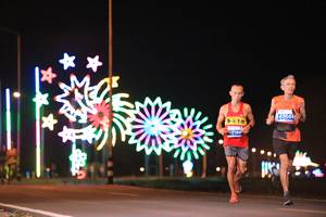 BIB: 42196
                            <button type="button" onclick="openModal(14582685)" class="btn btn-primary btn-sm float-right btn-popup" data-toggle="modal" data-target=".modal-high-quality">
                        <i class="fas fa-shopping-cart"></i> Add to Cart
                    </button>
                                            <button type="button" onclick="isThisMe(14582685, true)" class="btn btn-success btn-sm float-right btn-popup btn-isme hidden" data-toggle="tooltip" data-placement="bottom" title="นี่คือรูปของคุณใช่ไหม คลิกที่นี่เพื่อเอาเข้าอัลบั้ม">
                        <i class="fas fa-plus"></i> Add to album
                    </button>
                    <button type="button" onclick="isThisMe(14582685, false)" class="btn btn-warning btn-sm float-right btn-popup btn-isnotme hidden">
                        <i class="fas fa-ban"></i> Remove from album
                    </button>