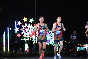 BIB: 47275, 4194
                            <button type="button" onclick="openModal(14643283)" class="btn btn-primary btn-sm float-right btn-popup" data-toggle="modal" data-target=".modal-high-quality">
                        <i class="fas fa-shopping-cart"></i> Add to Cart
                    </button>
                                            <button type="button" onclick="isThisMe(14643283, true)" class="btn btn-success btn-sm float-right btn-popup btn-isme hidden" data-toggle="tooltip" data-placement="bottom" title="นี่คือรูปของคุณใช่ไหม คลิกที่นี่เพื่อเอาเข้าอัลบั้ม">
                        <i class="fas fa-plus"></i> Add to album
                    </button>
                    <button type="button" onclick="isThisMe(14643283, false)" class="btn btn-warning btn-sm float-right btn-popup btn-isnotme hidden">
                        <i class="fas fa-ban"></i> Remove from album
                    </button>