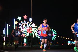 BIB: 37513, 42135
                            <button type="button" onclick="openModal(14644113)" class="btn btn-primary btn-sm float-right btn-popup" data-toggle="modal" data-target=".modal-high-quality">
                        <i class="fas fa-shopping-cart"></i> Add to Cart
                    </button>
                                            <button type="button" onclick="isThisMe(14644113, true)" class="btn btn-success btn-sm float-right btn-popup btn-isme hidden" data-toggle="tooltip" data-placement="bottom" title="นี่คือรูปของคุณใช่ไหม คลิกที่นี่เพื่อเอาเข้าอัลบั้ม">
                        <i class="fas fa-plus"></i> Add to album
                    </button>
                    <button type="button" onclick="isThisMe(14644113, false)" class="btn btn-warning btn-sm float-right btn-popup btn-isnotme hidden">
                        <i class="fas fa-ban"></i> Remove from album
                    </button>