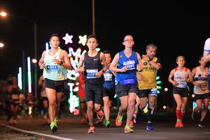 BIB: 41952, 1890, 9509, 5299, 7961, 0201
                            <button type="button" onclick="openModal(14683509)" class="btn btn-primary btn-sm float-right btn-popup" data-toggle="modal" data-target=".modal-high-quality">
                        <i class="fas fa-shopping-cart"></i> Add to Cart
                    </button>
                                            <button type="button" onclick="isThisMe(14683509, true)" class="btn btn-success btn-sm float-right btn-popup btn-isme hidden" data-toggle="tooltip" data-placement="bottom" title="นี่คือรูปของคุณใช่ไหม คลิกที่นี่เพื่อเอาเข้าอัลบั้ม">
                        <i class="fas fa-plus"></i> Add to album
                    </button>
                    <button type="button" onclick="isThisMe(14683509, false)" class="btn btn-warning btn-sm float-right btn-popup btn-isnotme hidden">
                        <i class="fas fa-ban"></i> Remove from album
                    </button>