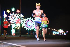 BIB: 417
                            <button type="button" onclick="openModal(14577196)" class="btn btn-primary btn-sm float-right btn-popup" data-toggle="modal" data-target=".modal-high-quality">
                        <i class="fas fa-shopping-cart"></i> Add to Cart
                    </button>
                                            <button type="button" onclick="isThisMe(14577196, true)" class="btn btn-success btn-sm float-right btn-popup btn-isme hidden" data-toggle="tooltip" data-placement="bottom" title="นี่คือรูปของคุณใช่ไหม คลิกที่นี่เพื่อเอาเข้าอัลบั้ม">
                        <i class="fas fa-plus"></i> Add to album
                    </button>
                    <button type="button" onclick="isThisMe(14577196, false)" class="btn btn-warning btn-sm float-right btn-popup btn-isnotme hidden">
                        <i class="fas fa-ban"></i> Remove from album
                    </button>