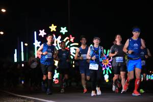 BIB: 40408, 519, 40696, 1028, 4108
                            <button type="button" onclick="openModal(14705257)" class="btn btn-primary btn-sm float-right btn-popup" data-toggle="modal" data-target=".modal-high-quality">
                        <i class="fas fa-shopping-cart"></i> Add to Cart
                    </button>
                                            <button type="button" onclick="isThisMe(14705257, true)" class="btn btn-success btn-sm float-right btn-popup btn-isme hidden" data-toggle="tooltip" data-placement="bottom" title="นี่คือรูปของคุณใช่ไหม คลิกที่นี่เพื่อเอาเข้าอัลบั้ม">
                        <i class="fas fa-plus"></i> Add to album
                    </button>
                    <button type="button" onclick="isThisMe(14705257, false)" class="btn btn-warning btn-sm float-right btn-popup btn-isnotme hidden">
                        <i class="fas fa-ban"></i> Remove from album
                    </button>