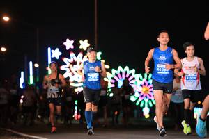 BIB: 46085, 42116, 41508
                            <button type="button" onclick="openModal(14609175)" class="btn btn-primary btn-sm float-right btn-popup" data-toggle="modal" data-target=".modal-high-quality">
                        <i class="fas fa-shopping-cart"></i> Add to Cart
                    </button>
                                            <button type="button" onclick="isThisMe(14609175, true)" class="btn btn-success btn-sm float-right btn-popup btn-isme hidden" data-toggle="tooltip" data-placement="bottom" title="นี่คือรูปของคุณใช่ไหม คลิกที่นี่เพื่อเอาเข้าอัลบั้ม">
                        <i class="fas fa-plus"></i> Add to album
                    </button>
                    <button type="button" onclick="isThisMe(14609175, false)" class="btn btn-warning btn-sm float-right btn-popup btn-isnotme hidden">
                        <i class="fas fa-ban"></i> Remove from album
                    </button>