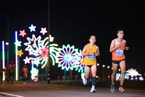 BIB: 45465, 41886
                            <button type="button" onclick="openModal(14583596)" class="btn btn-primary btn-sm float-right btn-popup" data-toggle="modal" data-target=".modal-high-quality">
                        <i class="fas fa-shopping-cart"></i> Add to Cart
                    </button>
                                            <button type="button" onclick="isThisMe(14583596, true)" class="btn btn-success btn-sm float-right btn-popup btn-isme hidden" data-toggle="tooltip" data-placement="bottom" title="นี่คือรูปของคุณใช่ไหม คลิกที่นี่เพื่อเอาเข้าอัลบั้ม">
                        <i class="fas fa-plus"></i> Add to album
                    </button>
                    <button type="button" onclick="isThisMe(14583596, false)" class="btn btn-warning btn-sm float-right btn-popup btn-isnotme hidden">
                        <i class="fas fa-ban"></i> Remove from album
                    </button>